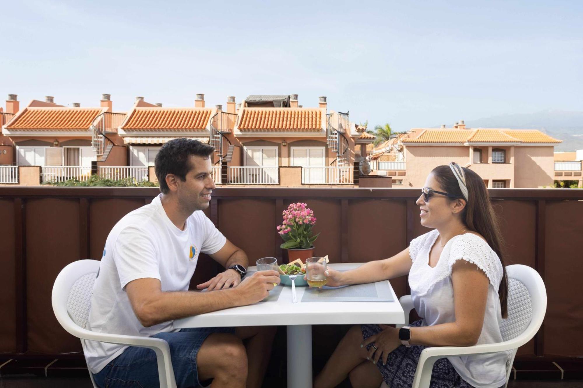 コスタ・デル・シレンチオAgradable Piso Con Piscina & Playa Terraza Y Wifiアパートメント エクステリア 写真